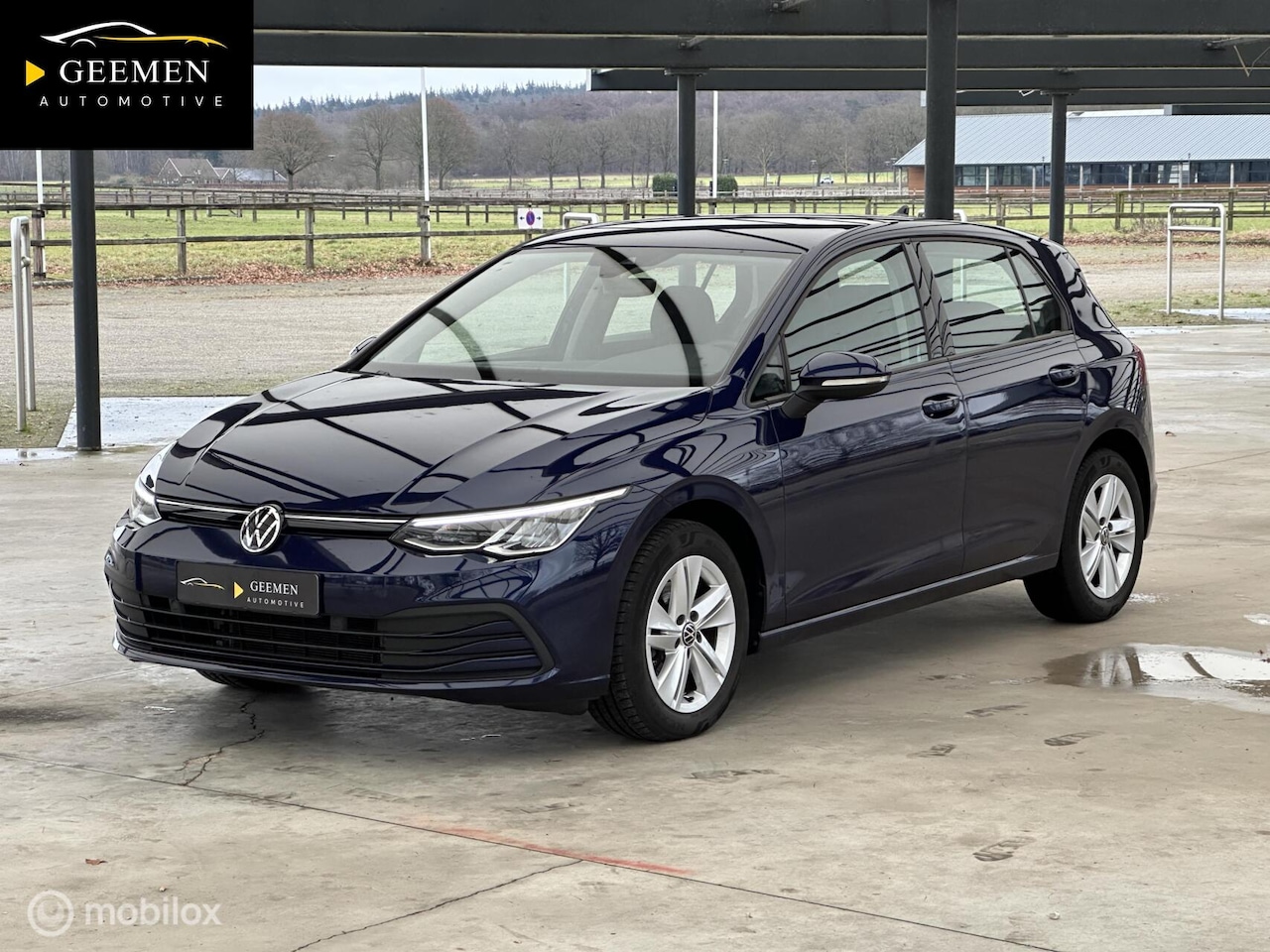 Volkswagen Golf - 1.0 eTSI DSG/STL+STRW.VRW/CARPLAY/NAVI/DAB+ - AutoWereld.nl