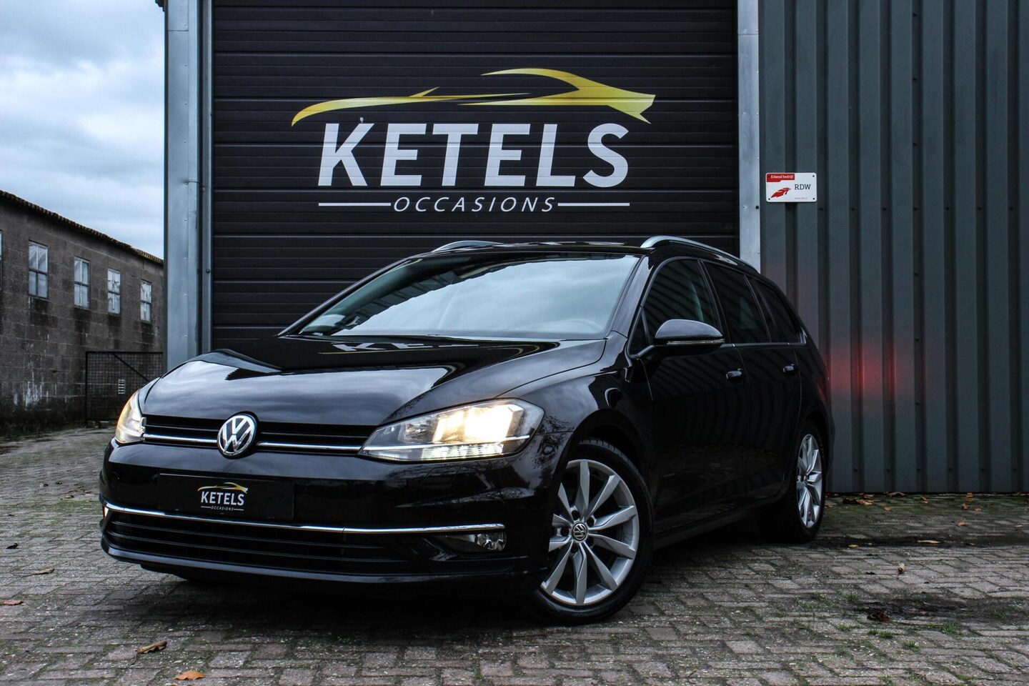 Volkswagen Golf Variant - 1.5 TSI Highline TREKHAAK/CAMERA - AutoWereld.nl