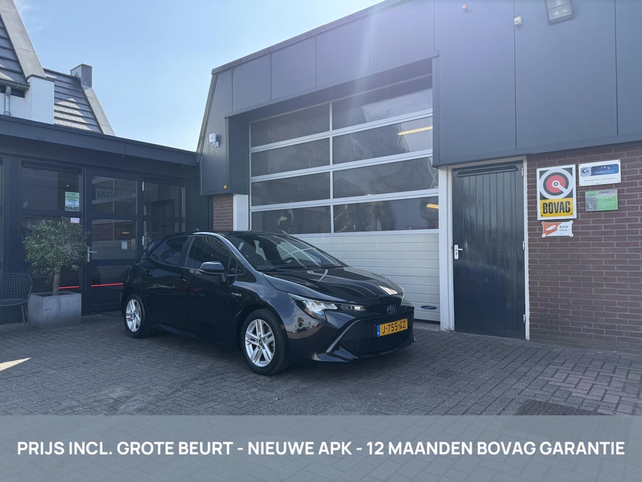 Toyota Corolla - 1.8 Hybrid Active CARPLAY/CAMERA/ACC *ALL-IN PRIJS* - AutoWereld.nl