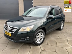 Volkswagen Tiguan - 1.4 TSI Comfort&Design| Als nieuwe Tiguan met trekhaak en nieuwe ALL-Season banden
