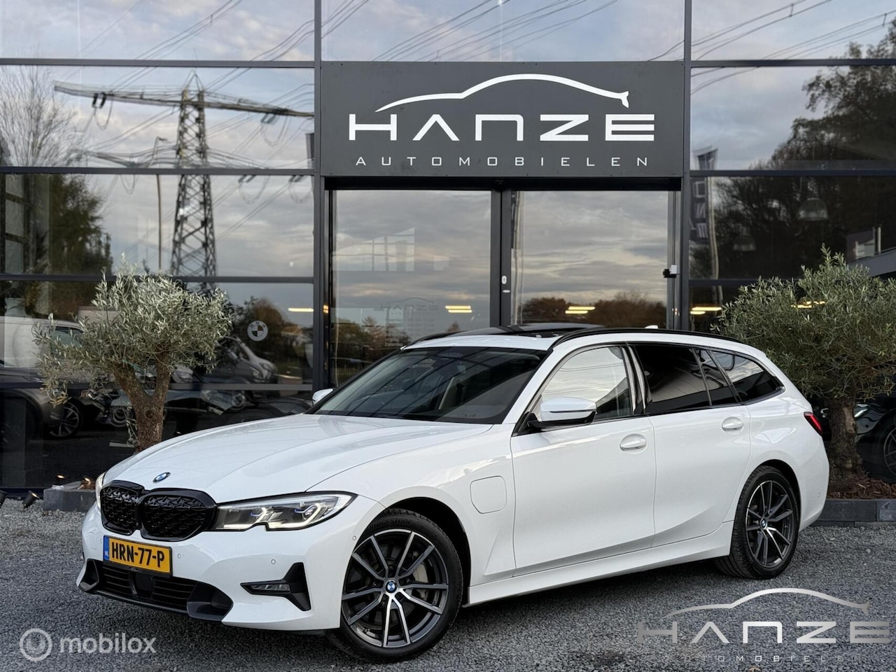 BMW 3-serie Touring - 330e High Executive|Pano|Laser|HUD - AutoWereld.nl