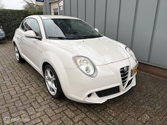 Alfa Romeo MiTo - 1.3 JTDm ECO Essential AIRCO//CRUISE//NAVI//