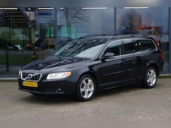 Volvo V70 - 1.6 T4 180 PK Automaat Limited Edition, Trekhaak, Navigatie, Cruise Control, Leder