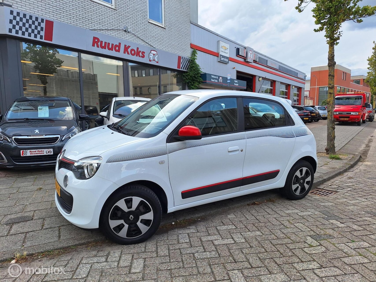 Renault Twingo - 1.0 SCe COLLECTION / Airco / Bluetooth / - AutoWereld.nl