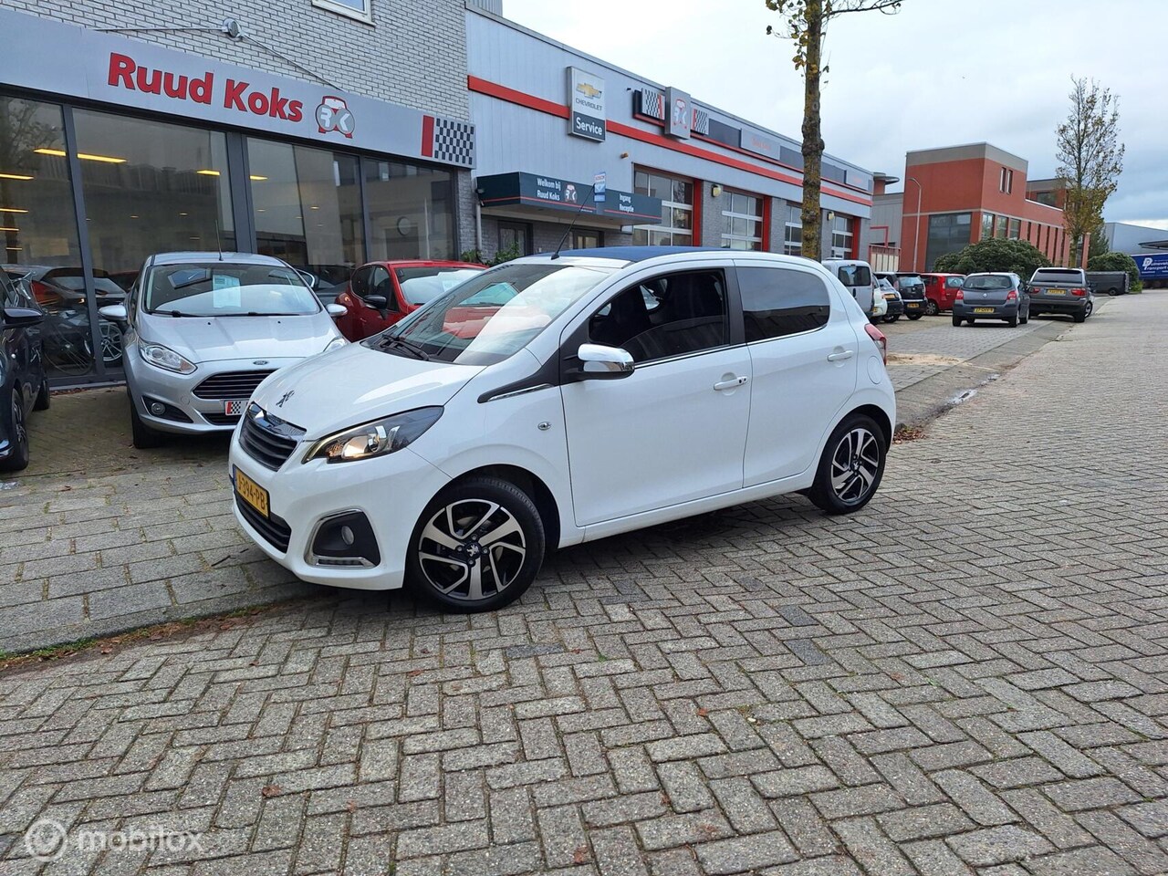 Peugeot 108 - 1.0 e-VTi ALLURE TOP! / Camera / Climate Control / - AutoWereld.nl