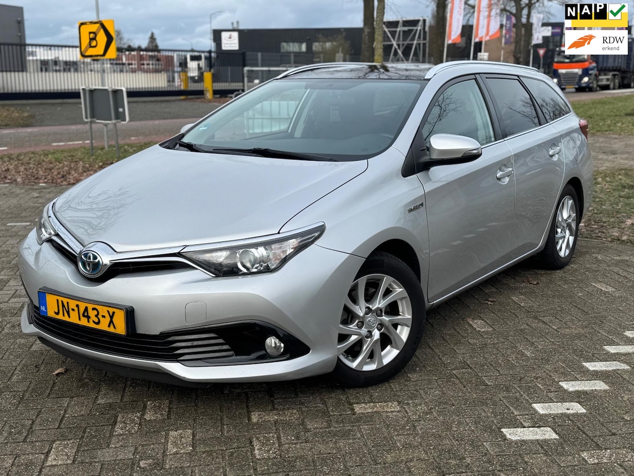 Toyota Auris - 1.8 Hybrid Trend/Dealer Onderh/Boekjes - AutoWereld.nl