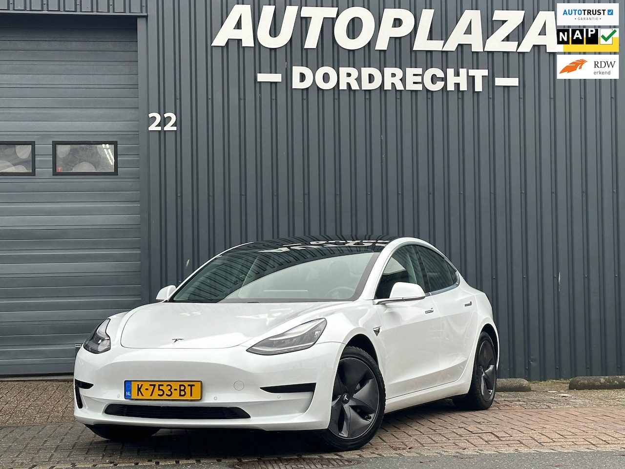 Tesla Model 3 - Standard RWD Plus 60 kWh SOH 91%|Trekhaak - AutoWereld.nl
