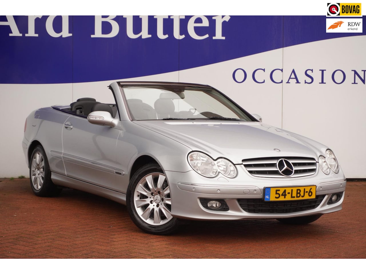Mercedes-Benz CLK-klasse Cabrio - 200 K. Elegance / LAGE KMSTAND / PDC / Volleder / Stoelverkoel-verwarm. / = SUPER STAAT !! - AutoWereld.nl