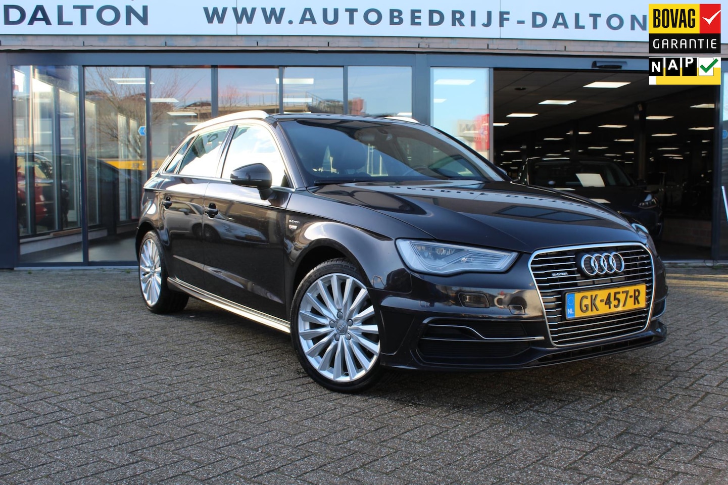 Audi A3 Sportback - 1.4 e-tron PHEV S- Line AUTOMAAT / LEEER / PANODAK - AutoWereld.nl