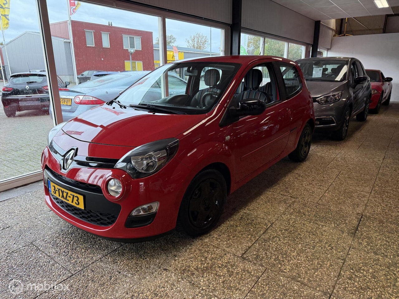Renault Twingo - 1.2-16V Collection 1.2 16V Collection - AutoWereld.nl