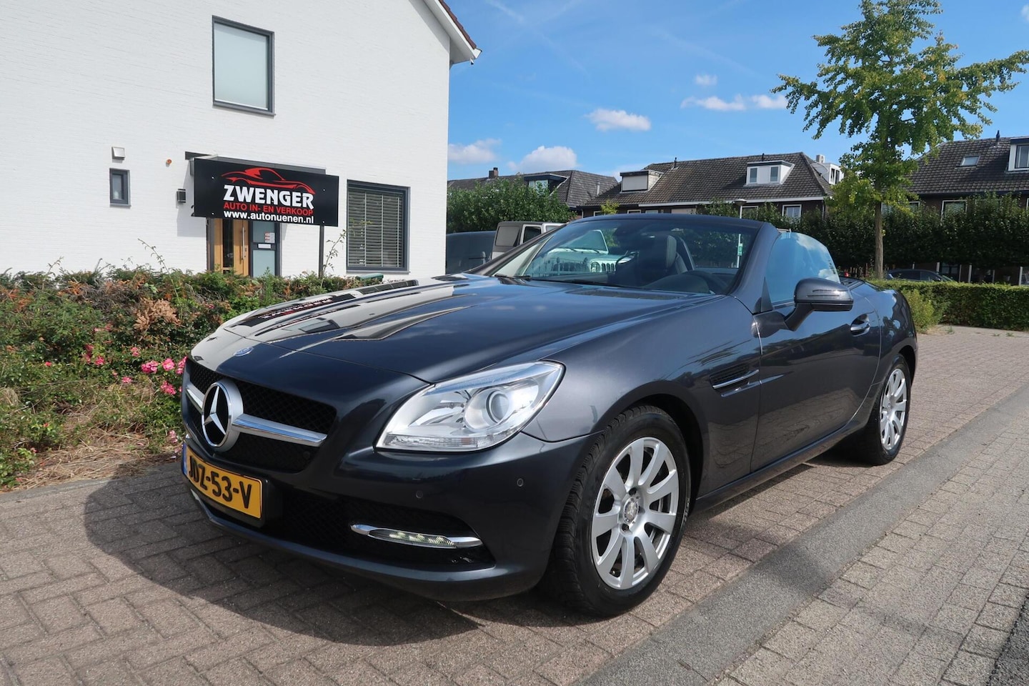 Mercedes-Benz SLK-klasse - 200 Aut PANORAMADAK|AIRSCARF|NAVIGATIE|LED|LEDER|PDC|ZEER MOOI - AutoWereld.nl