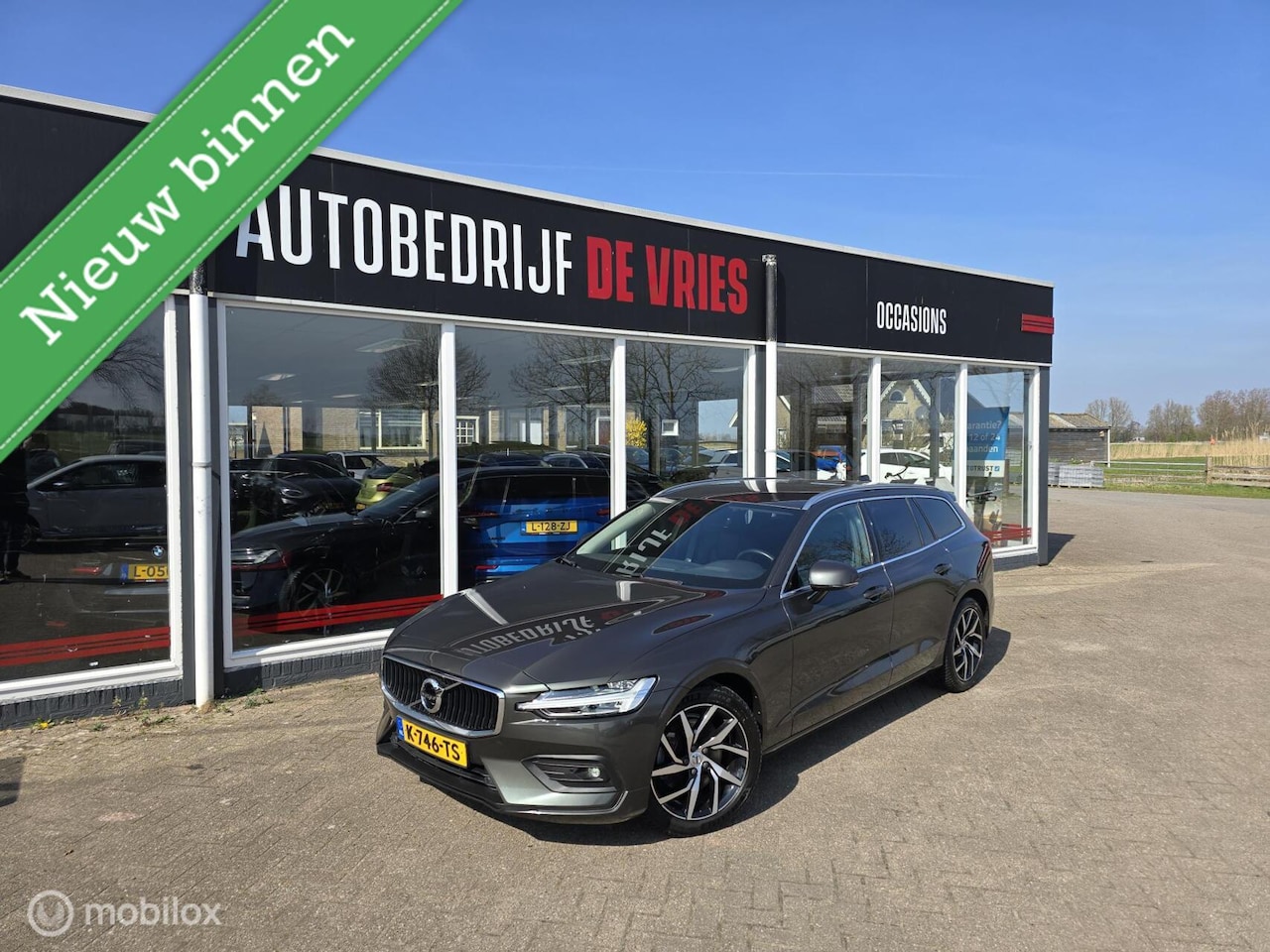 Volvo V60 - 2.0 B4 Momentum HK-Sound/Memory/Leder/18Inch/Trekhaak - AutoWereld.nl