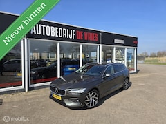 Volvo V60 - 2.0 B4 Momentum HK-Sound/Memory/Leder/18Inch/Trekhaak