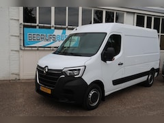 Renault Master - 135PK L2H2 EDITION 1eEig, Camera, Cruise, PDC, betimmering, trekhaak NETJES