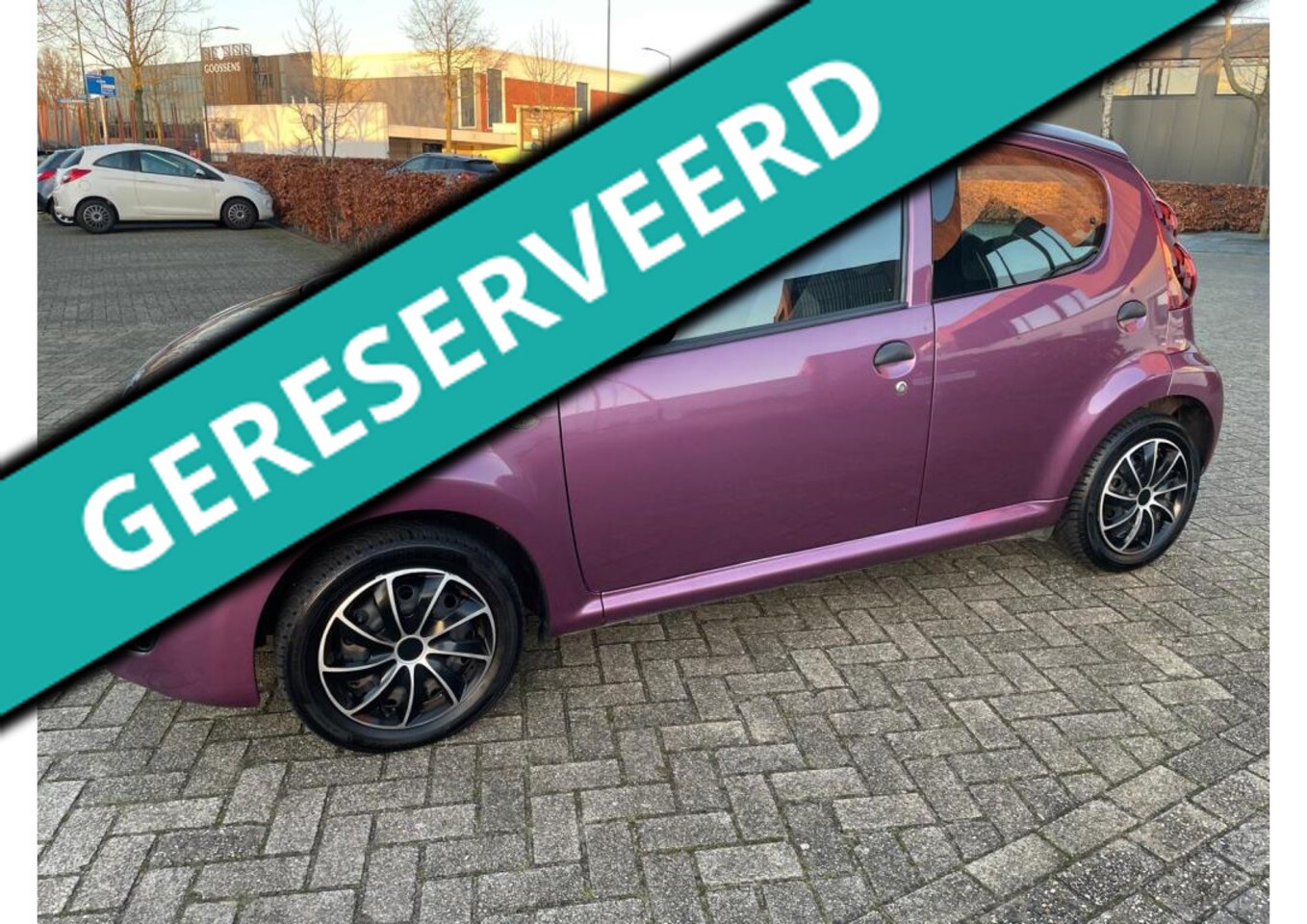 Peugeot 107 - 1.0 Active 5 deurs - AutoWereld.nl