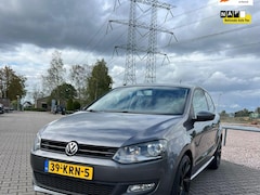 Volkswagen Polo - 1.4-16V Highline