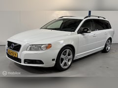 Volvo V70 - 2.5FT R-design AUTOMAAT / LEER