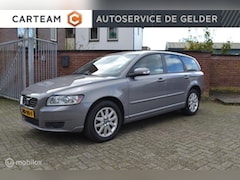 Volvo V50 - 2.5 T5 AWD Momentum | Youngtimer | 84000km | Family Line