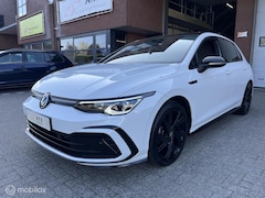 Volkswagen Golf - 1.5 eTSI R-Line PANO*CAMERA*ACC*NAVI*PDC