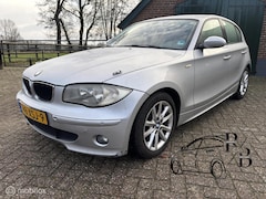 BMW 1-serie - 118i Executive AUTOMAAT EXPORT KOOPJE