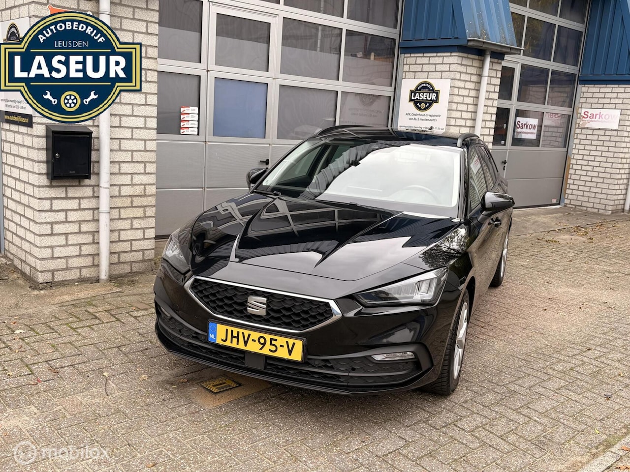 SEAT Leon Sportstourer - 1.5 TSI Style 1.5 TSI Style - AutoWereld.nl