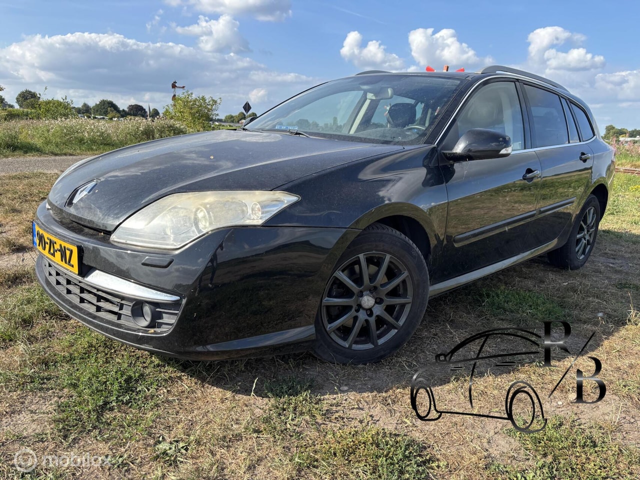 Renault Laguna Estate - 2.0 dCi Dynamique LEES TEKST!!! - AutoWereld.nl