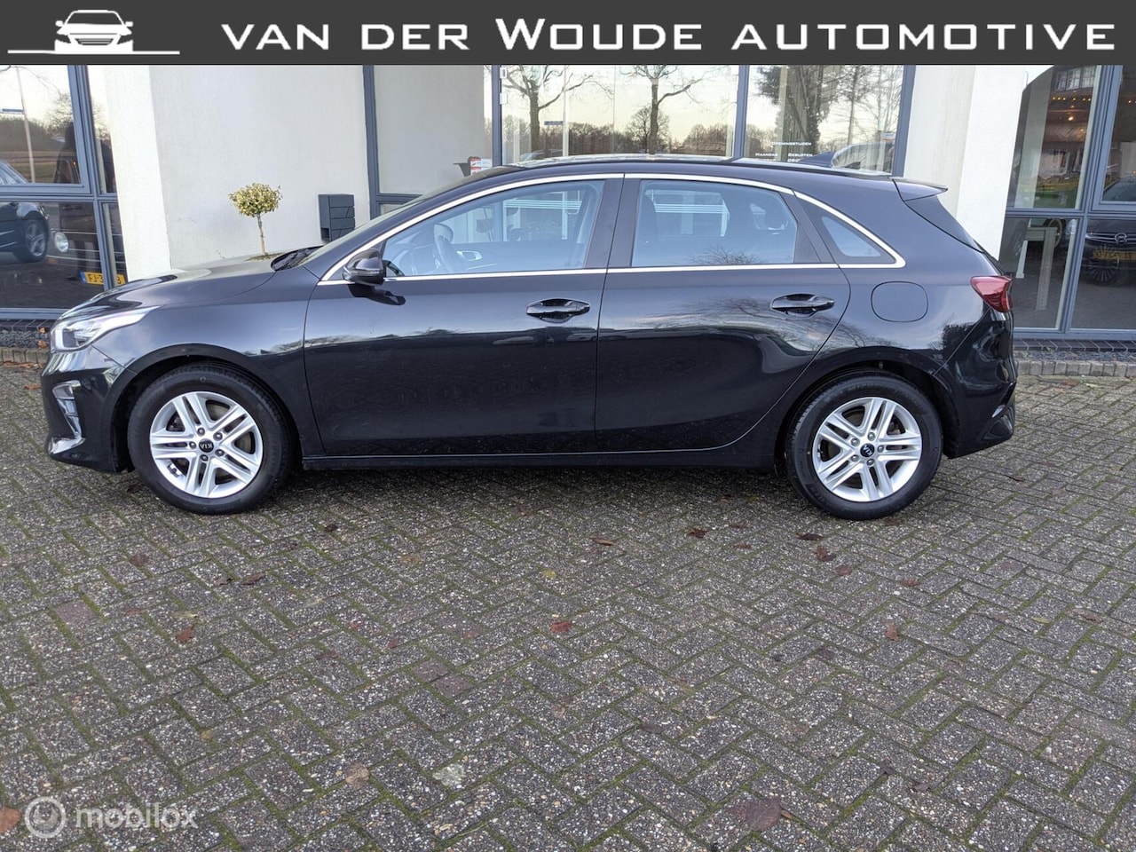 Kia Cee'd - Ceed 1.0 T-GDi DynamicLine - AutoWereld.nl