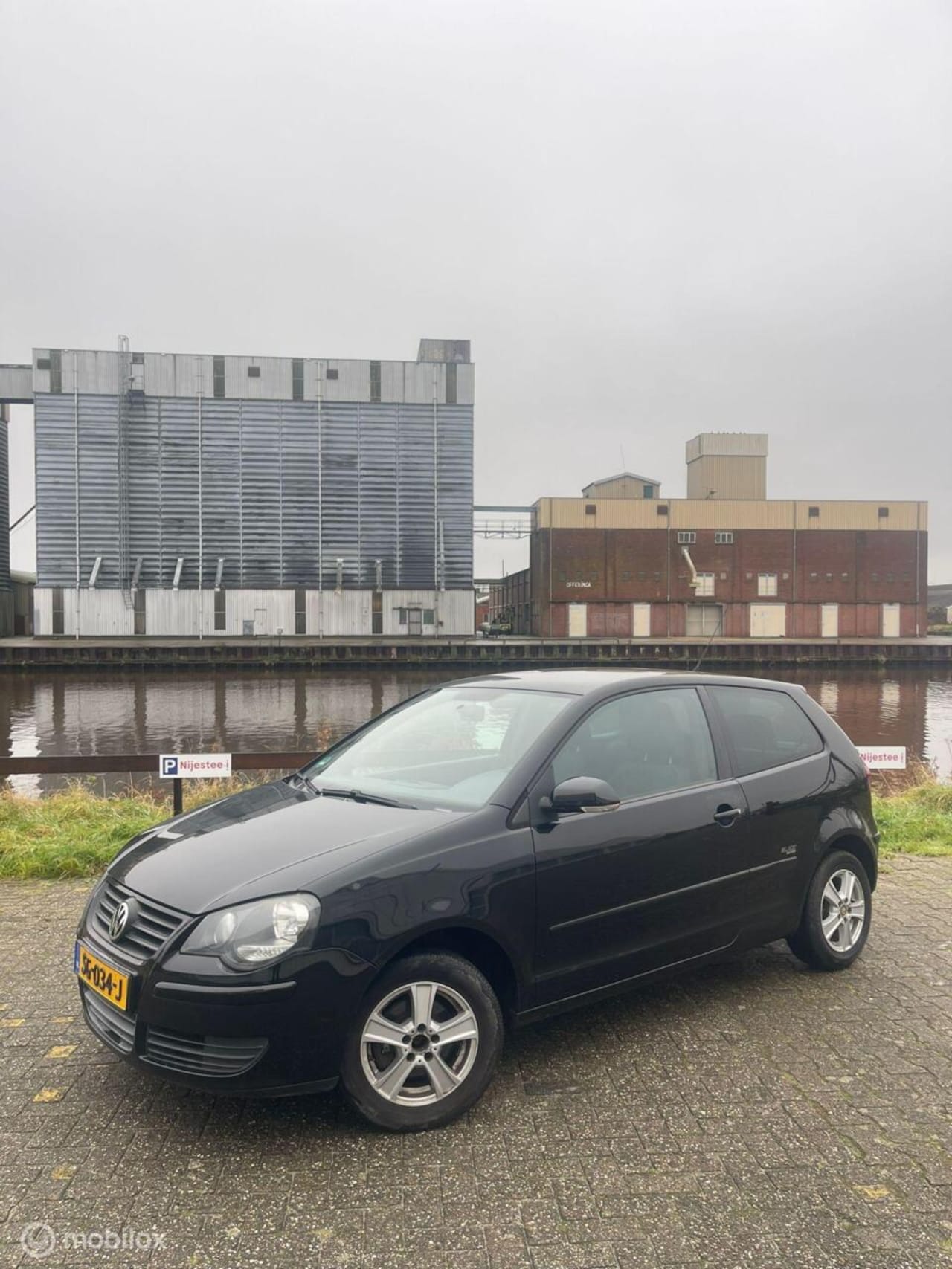 Volkswagen Polo - 1.2 Black Edition - AutoWereld.nl