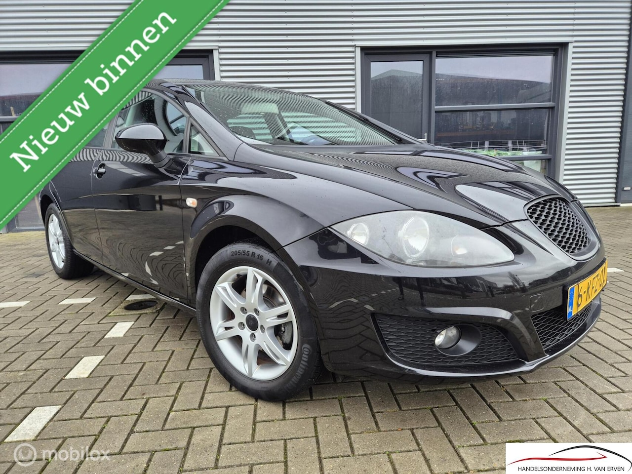 SEAT Leon - 1.6 TDI Ecomotive Reference 1.6 TDI Ecomotive Reference - AutoWereld.nl