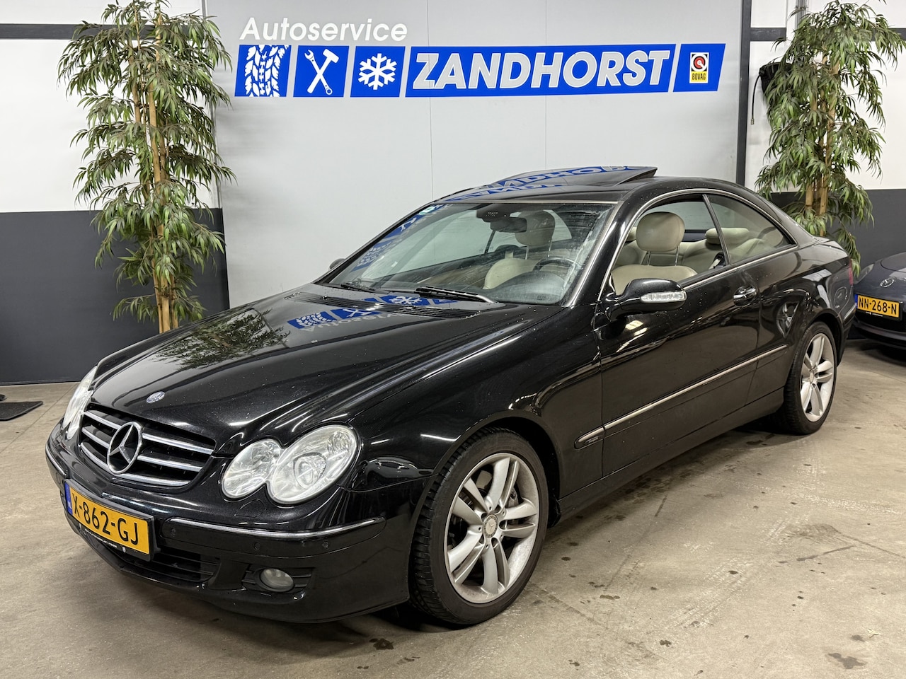 Mercedes-Benz CLK-klasse Coupé - 350 Avantgarde // Schuidak // Leer // Ecc // - AutoWereld.nl