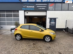 Mazda 2 - 2 1.3hp S-VT Touring/ Met Airco en een nieuwe APK