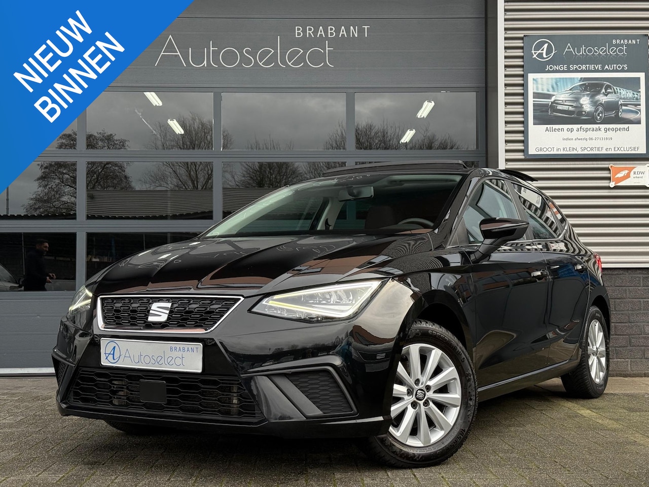 SEAT Ibiza - 1.0 TSI Style Pano Navi LED - AutoWereld.nl