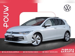 Volkswagen Golf - 1.5 eHybrid 204pk Life Edition | SoH 100% | Trekhaak | Panoramadak