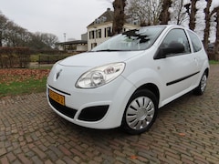 Renault Twingo - 1.2 Authentique | Airco | Stuurbekrachtiging | Isofix | Apk t/m 15-11-2026 |