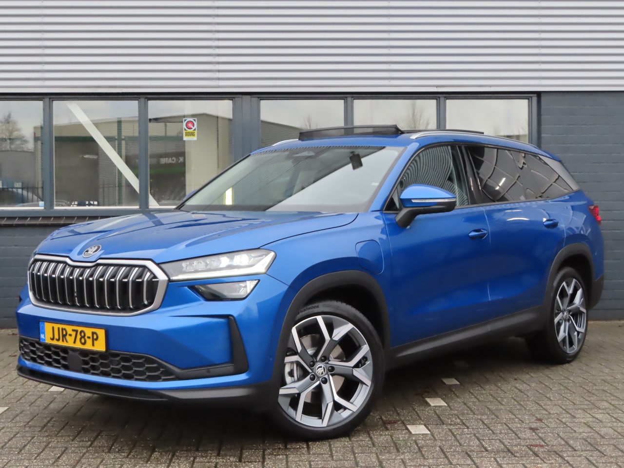 Skoda Kodiaq - 1.5 TSI PHEV Business Edition | panoramisch dak | winter pakket | 20 inch - AutoWereld.nl