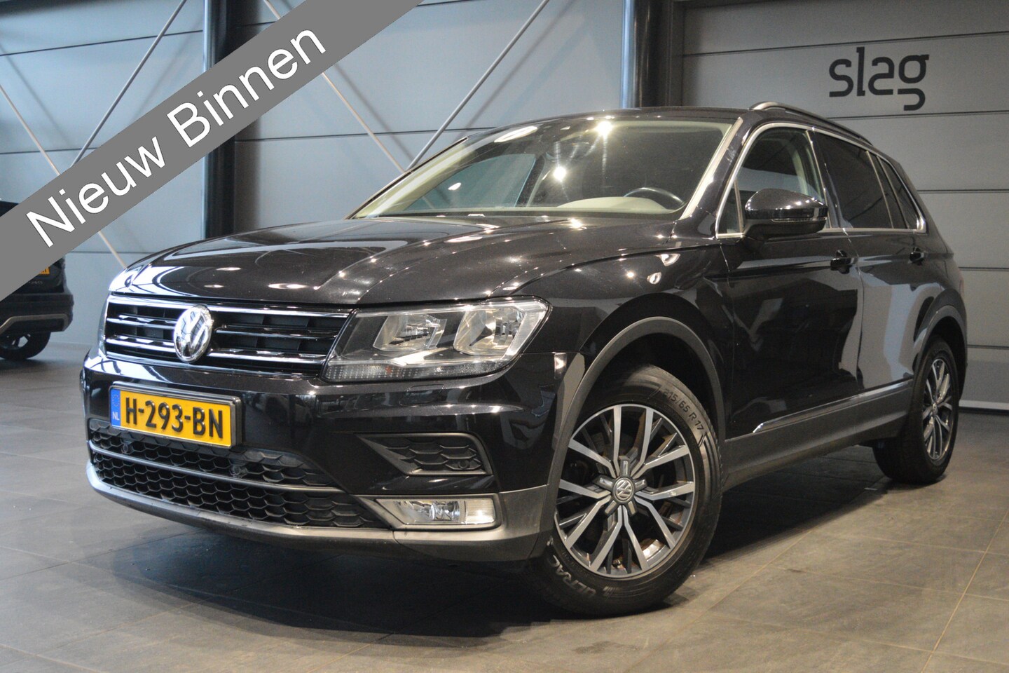 Volkswagen Tiguan - 1.4 TSI ACT Connected navi cruise pdc trekhaak 17 inch !! - AutoWereld.nl