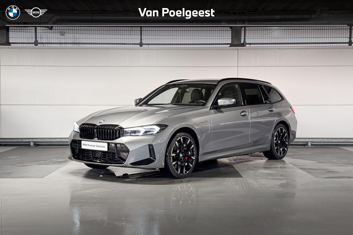 BMW 3-serie Touring - 330e xDrive 330e xDrive - AutoWereld.nl