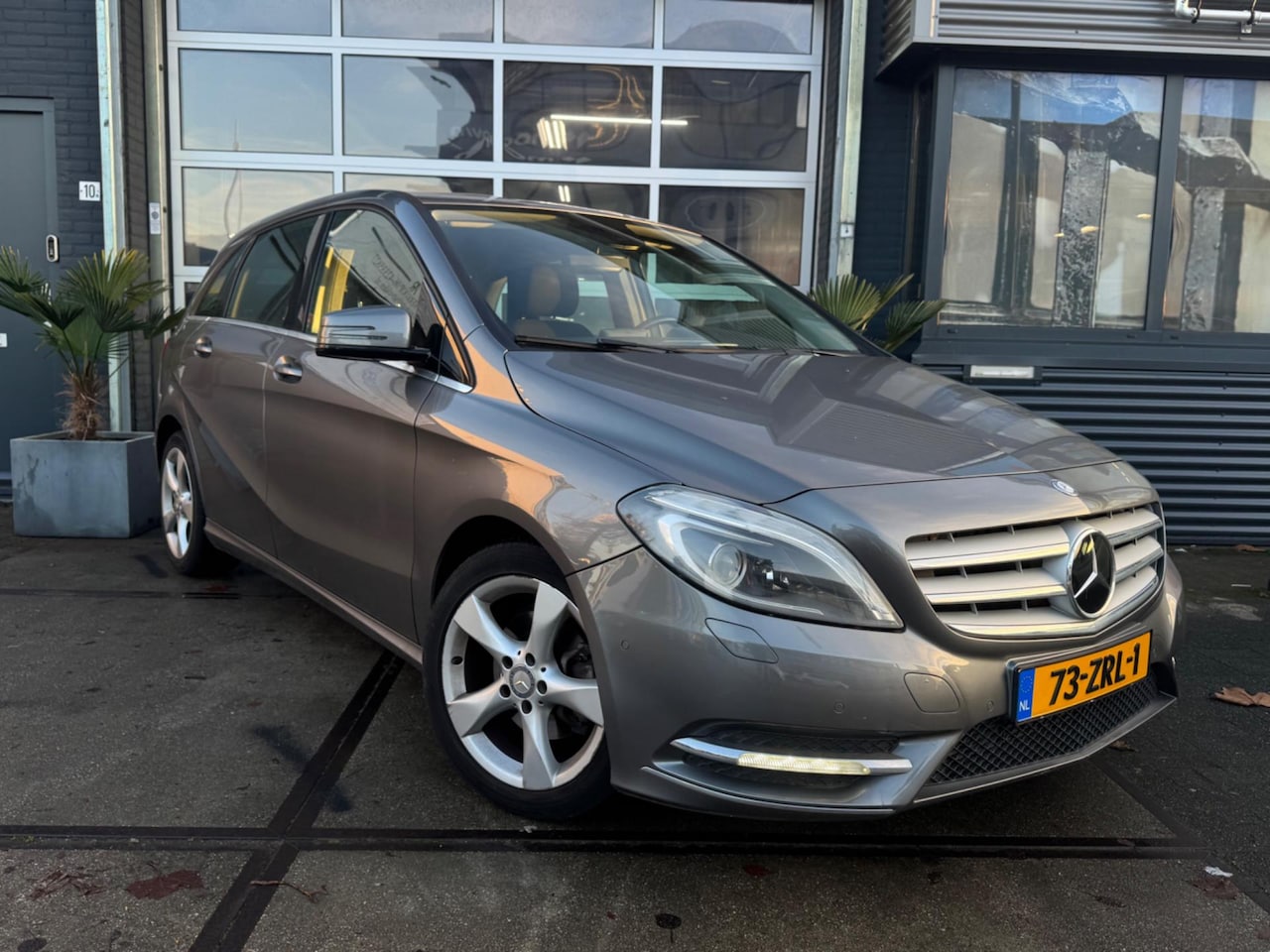 Mercedes-Benz B-klasse - B200 Ambition Automaat NAP PDC! Inruil mogelijk! - AutoWereld.nl