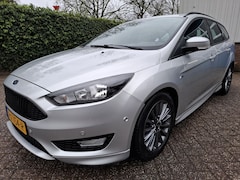 Ford Focus Wagon - 1.0 ST-Line CLIMAT/CRUISE/NAVI/PDC/TREKHAAK/LED 125PK