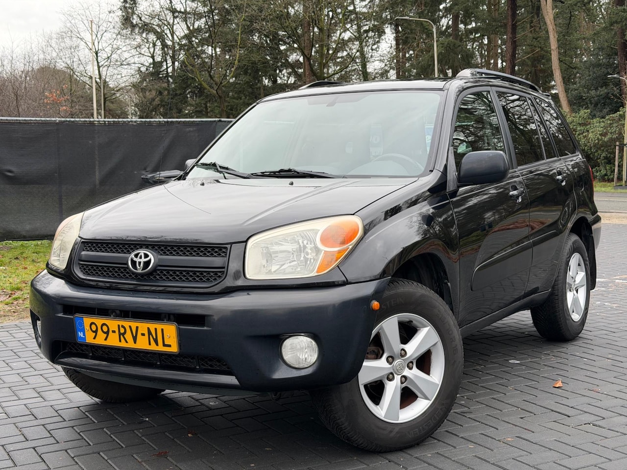 Toyota RAV4 - 2.4 /4x4/Automaat/Airco/Cruise/LMV/4Elekt. Raaam - AutoWereld.nl