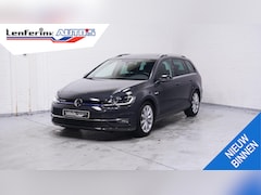 Volkswagen Golf Variant - 1.5 TSI Highline NAP Panodak Camera Sportstoelen Afneembare trekhaak 1400 kg PDC v+a Led k