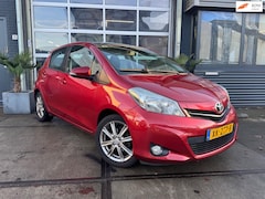 Toyota Yaris - 1.3 VVT-i Aspiration Panoramadak Clima Camera Inruil mogelijk