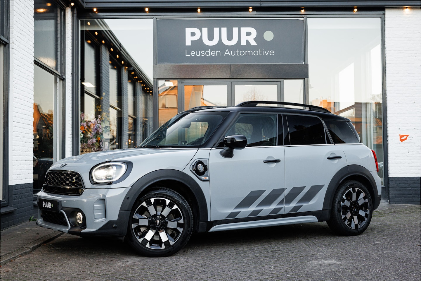 MINI Countryman - Cooper S E ALL4 Untamed Pano - Harman Kardon - Camera - Active Cruise - AutoWereld.nl
