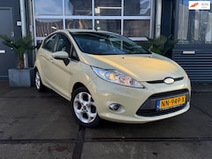 Ford Fiesta - 1.6 Ghia Sport Airco Stoelverwarming Inruil mogelijk