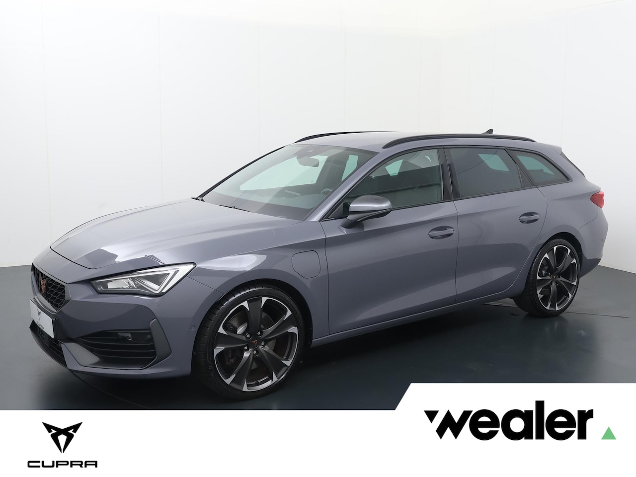 CUPRA Leon Sportstourer - 1.4 e-Hybrid VZ Business 245 PK | SoH 100% | Navigatie | Camera | Stoelverwarming | Adapti - AutoWereld.nl