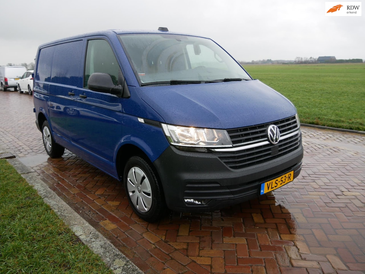 Volkswagen Transporter - 2.0 TDI L1H1 28 110kW DSG AC ** 13599 EX BTW ** - AutoWereld.nl