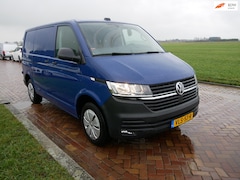 Volkswagen Transporter - 2.0 TDI L1H1 28 110kW DSG AC * 13599 EX BTW