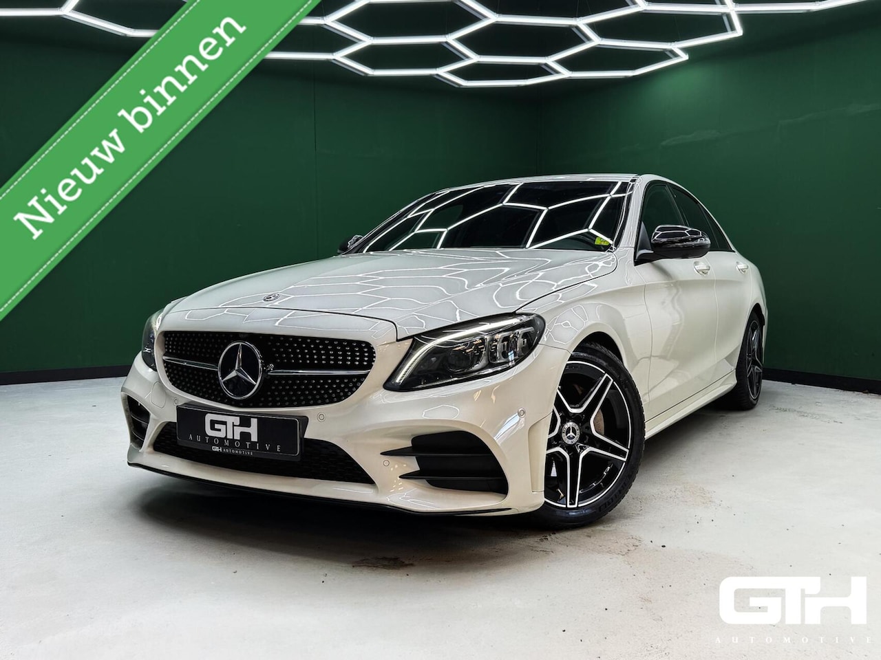 Mercedes-Benz C-klasse - 200 Business AMG Virtual | 360 Cam | NAP - AutoWereld.nl
