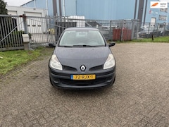 Renault Clio - 1.2-16V Authentique