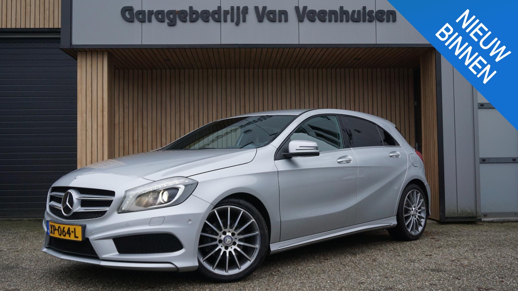 Mercedes-Benz A-klasse - 180 2x AMG Line Navi Xenon 18inch LM Leder/Alcantara 130869km! - AutoWereld.nl